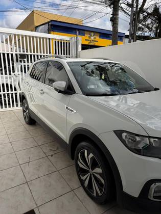 VOLKSWAGEN T-CROSS 1.4 250 TSI TOTAL FLEX HIGHLINE AUTOMÁTICO VOLKSWAGEN T-CROSS 1.4 250 TSI TOTAL FLEX HIGHLINE AUTOMÁTICO